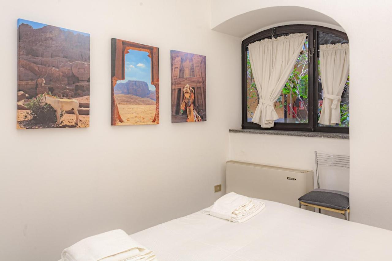 Bnbutler - Vigevano, 13 - A Due Passi Dalla Darsena Apartment Milano Ngoại thất bức ảnh